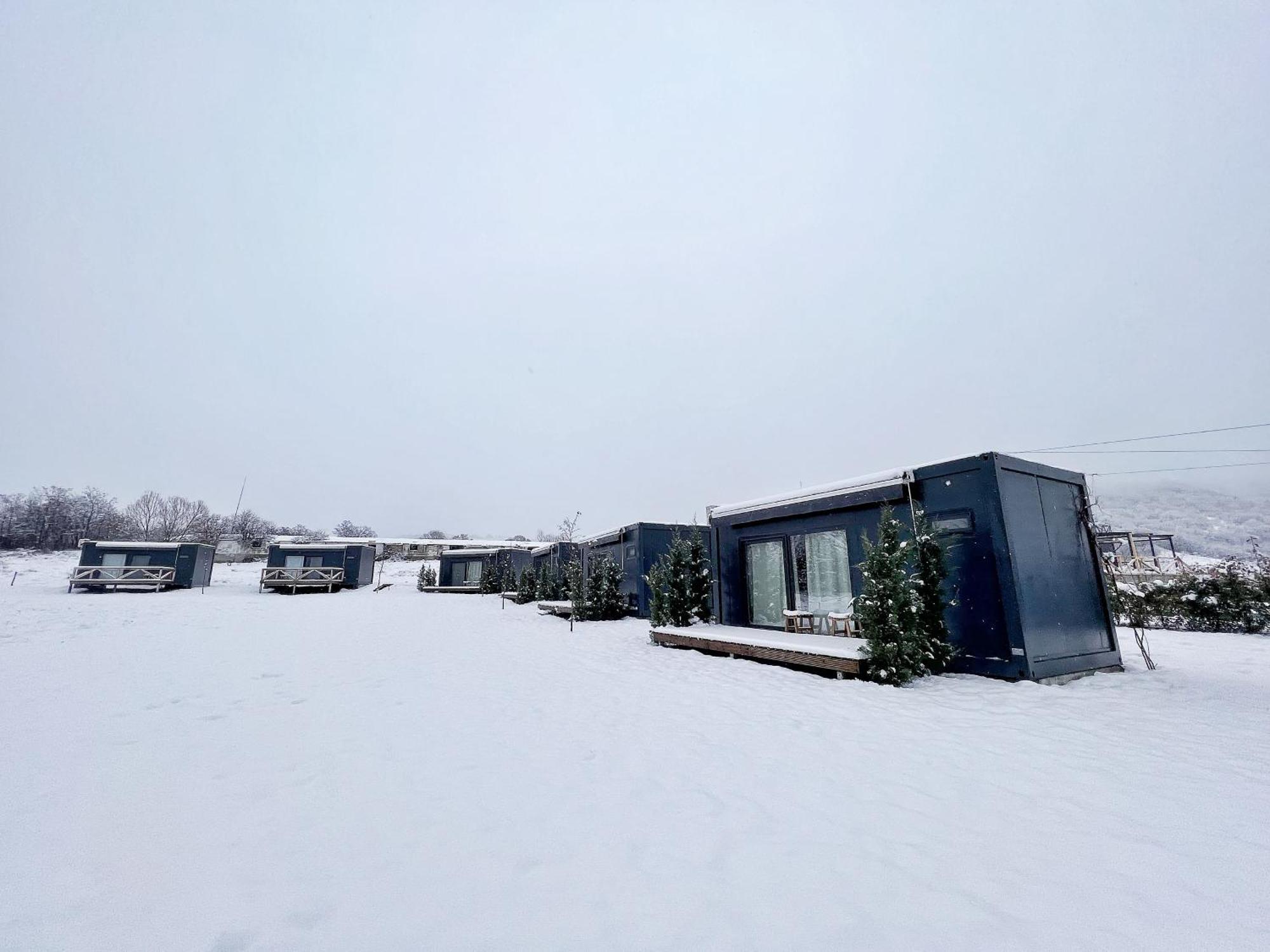 فندق Flandra Glamping كوربين المظهر الخارجي الصورة