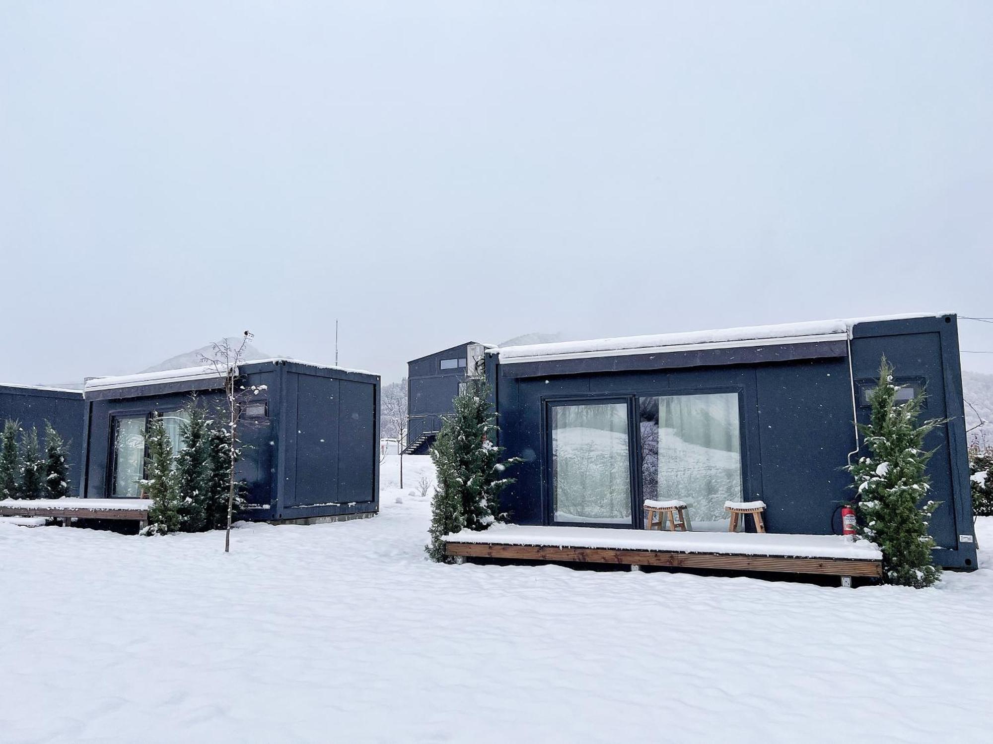 فندق Flandra Glamping كوربين المظهر الخارجي الصورة
