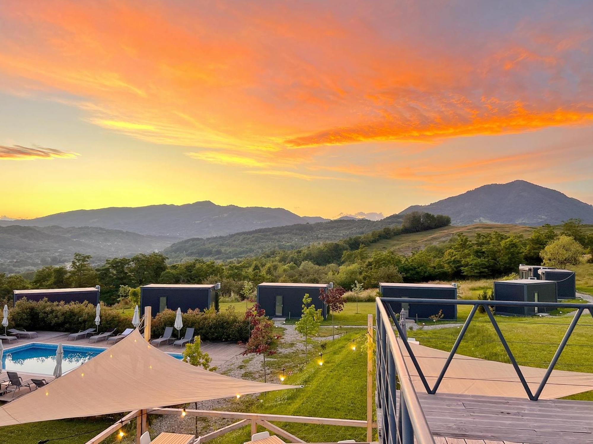 فندق Flandra Glamping كوربين المظهر الخارجي الصورة